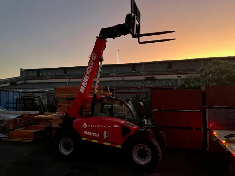 TELEHANDLER HIRE-2